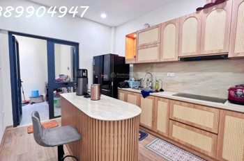Nhà Xinh Hẻm Đoàn Trần Nghiệp _ Mua Vào Ở Ngay Cách Biển Hòn Chồng: 400M Hẻm Xe Ba Gác Giá : 4,5 Tỷ