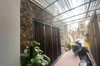 Nhà Thật Phố Kim Quan 6.6 Tỷ 40M Ngõ Ô Tô,Sổ Đỏ Long Biên