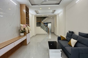 L2431* Sợ Mua Trúng Nhà Quy Hoạch? Căn Này An Toàn 100%!