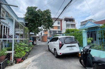 Nhà 2 Mt Hẻm Xe Hơi Nguyễn Văn Quá - 80M2 Vuông A4 - Giá Chỉ 4 Tỷ Ở Ngay