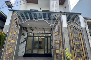 Bán Nhà Mặt Phố Đường Số 10, Tam Bình, Thủ Đức, Tp Hcm. Dt 100M2, 2 Tầng, Giá 7.9 Tỷ, Sổ Hồng Riêng