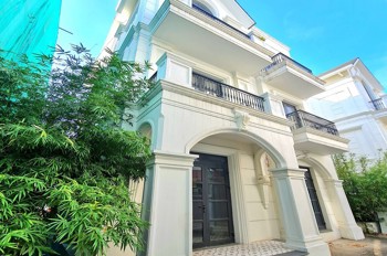 Shophouse 5 Tầng Trung Tâm Trâu Quỳ, Gia Lâm Vị Trí Vàng Kinh Doanh. 20 Tỷ X. 0936098052