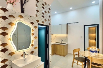 Nhà Mới Đẹp Full Nội Thất - Sát Vách Sân Bay - Chỉ 5.48