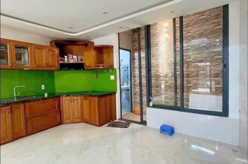 Nhà 3T Ông Ích Khiêm – Đường Ô Tô 5M, Gần Biển – Hơn 5 Tỷ