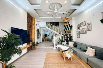 Biệt Thự 3 Tầng - Lô Góc Phạm Hùng, Hòa Xuân - 190M² – 8,7 Tỷ