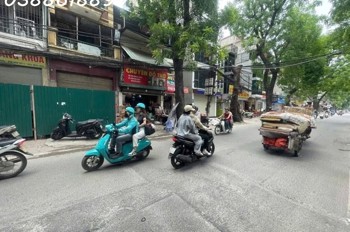 Mặt Phố Đê La Thành – Ba Đình – 100M² – Mặt Tiền 8M – Dòng Tiền 80 Triệu/tháng