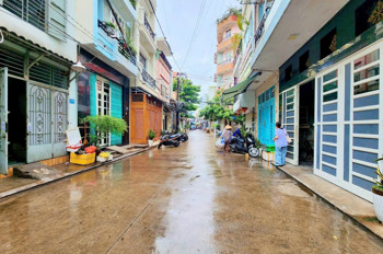 Chủ Định Cư Cần Bán Gấp Nhà Đẹp Thiết Kế Lệch Tầng 80M2 5 Tầng Gần Bàu Cát Tân Bình Nhỉnh