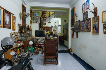 [D2481] Nhà 3 Tầng Sàn Btct Sát Đh Văn Lang, Giảm Sâu Còn 12.X Tỷ