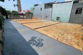 Bán Đất Kiệt Gồm Cụm 5 Lô Kiệt Hoàng Thị Loan - Cách Đường Chính 30M