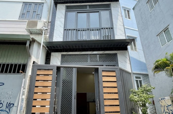 [K2484*] Nhà Lô Góc Mới Tinh Sát Đh Văn Lang, Ở Ngay, 3.X Tỷ