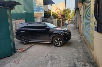 Hàng Đẹp Không Chờ Người Chậm