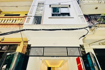 Bán Nhà Long Biên 11 Tỷ 60M Sẵn Dòng Tiền,Căn Hộ Cho Thuê Full Phòng,Sổ Đỏ Vuông