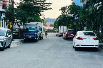 Nhà Phố Đẹp Tam Bình, Lô Góc 2Mt - 4 Tầng - Nhỉnh 5,5 Tỷ – Đường 8M – Ôtô Ngủ Trước Nhà