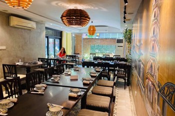 Bán Nhà Đào Tấn - Ba Đình - 130M² - Mặt Tiền 11M - Sát Phố - Ô Tô Tránh - 70 Tỷ