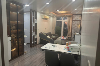 Bán Căn Hộ Góc Đẹp Ct1 A10 Nam Trung Yên ,Yên Hòa , View Hồ Thoáng Mát