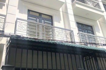 Nhà Đẹp – Giá Tốt Cần Bán Gấp Tại Thị Trấn Cần Giuộc, Huyện Cần Giuộc, Long An