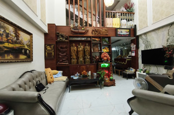 Bán Nhà 5 Tầng Lê Văn Chí, Linh Trung, Thủ Đức, Tp Hcm. Dt 87M2, 6Pn, 7Wc. Giá 12,9 Tỷ