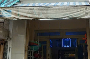 Bán Gấp Nhà Ngay Chợ Xóm Chiếu – Thuận Tiện Kinh Doanh, Gần Trung Tâm