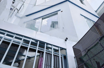 Bán Nhà Căn Hộ Dịch Vụ Ngang 5 X 5.89 X Nở 5.3 Mđúc Bê Tông 5 Tấm Có Dòng Tiền Thuê Ổn Định 25