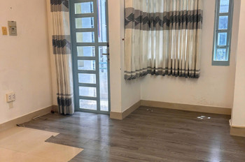 Nhà 3.6*10M/2lầu/st Hẻm Thẳng Âu Dương Lân P3q8 P.chánh Hưng
