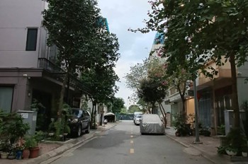 Bán Đất Việt Hưng 135M2- Mt 7M- Ngõ Thông, Ô Tô Tránh -16.X Tỷ