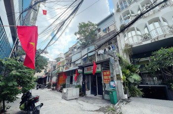 Hiếm Chỉ 25 Tỷ Có Sẵn Nhà 3 Tầng - Diện Tích Đất 4M * 29M - Mặt Tiền Xe Hơi 10M Đường Trần Đình Xu,