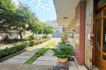 [D2577*] Biệt Thự Lô Góc 586M2 Sân Vườn Đẳng Cấp, Sát Gigamall Phạm Văn Đồng, Giá 8X Tỷ!