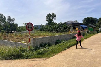 Cần Tiền Xây Nhà Bán Lô Đất 109M2 Full Thổ Cư Mặt Đường Hồ Chí Minh, Lương Sơn, Hòa Bình