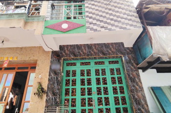 Nhà Nhỏ Gọn 2 Lầu Hẻm Nguyễn Duy P12q8, Giá : 2 Tỷ 560 Triệu