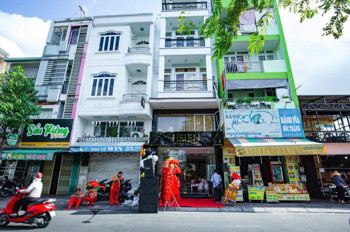 Sang Gấp Spa Full Nội Thất Vào Kinh Doanh Ngay Tại Trường Sa, Q.3 , Hồ Chí Minh