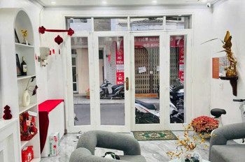 Nhà 2 Mặt Tiền Nguyễn Lương Bằng – Trung Tâm Đà Lạt – Kinh Doanh Cực Đẹp