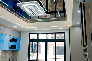 Xe Hơi Tránh Nhau, Thang Máy 450Kgs - Lê Văn Quới - 56M² - 9,9 Tỷ