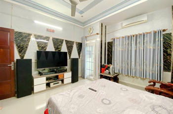 Nguyễn Chí Thanh - Giáp Quận 10 - Gần Nguyễn Thị Nhỏ - Tạ Uyên - 4 Tầng - 60M²