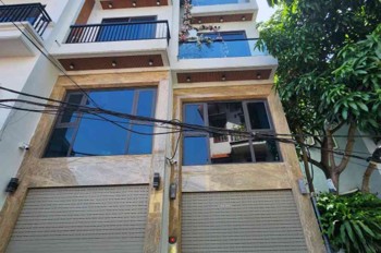 Về Quê Bán Nhà Thạch Bàn 11.6 Tỷ 50M Ngõ Thông Sổ Đỏ Long Biên
