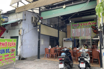 Tân Phú ! Chốt Nhanh ! Sang Rẻ Quán Phở Chỉ 49Tr , Sân Rộng 8M ( 10 Bàn ) , Lề Đường 4M, Tel :