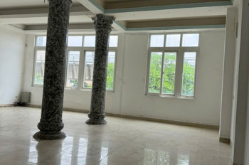 Cho Thuê Nhà 6 Tầng,Nhiều Phòng,Phù Hợp Nhiều Mô Hình Kinh Doanh,Mặt Đường Số 171 Cầu Diễn