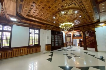 Chuyển Nhượng Nhà 3 Tầng Góc 2Mt Đường Trần Thánh Tông. Lh 0905233234