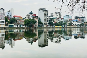 Đất Đẹp Mặt Hồ, Phân Lô , Khu Vực Bồ Đề, 101M, Mặt Tiền = Hậu 5.8M