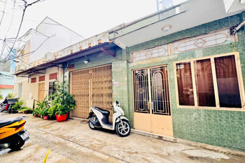Quận 1: Ngang Lớn 13M*12m Sh Vuông Đẹp- Nhà 2 Tầng Hxh Nguyẽn Trãi, P.cầu Ông Lãnh- Xung Quanh Nhà