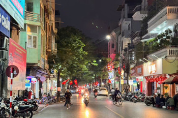 Mặt Đường Trại Lẻ - Bán Đất Tặng Nhà, Vị Trí Đẹp Kinh Doanh