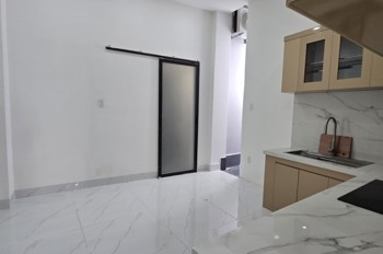 ► Mt Hoàng Diệu 2 Chiều, 77M2, 2 Mặt Thoáng, 3 Tầng Đẹp, 7Pn, Kinh Doanh Cực Ngon, Giảm Sâu 1 Tỷ