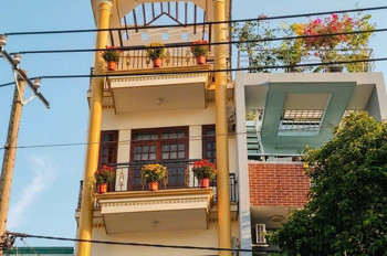 Cho Thuê Nhà Kinh Doanh 1 Trệt 3 Lầu, Sân Thượng, 5Pn- Mặt Tiền Đường Trần Thị Trọng, P. 15, Tân
