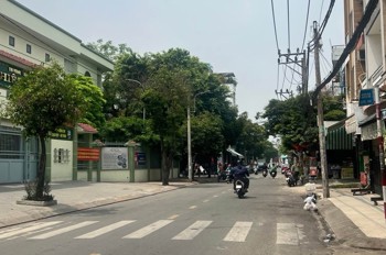 Tân Phú Gần Đầm Sen,Nhà Mới Vào Ở Ngay, Ngay Tô Hiệu, Trường Hiệp Tân - 4 Tầng - 4.25 X 11M - Nhỉnh