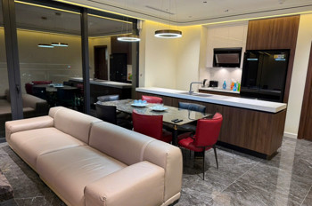 Cho Thuê Ch 3Pn Sunshine Golden River – 141M² Full Nội Thất Cao Cấp View Công Viên 66Ha