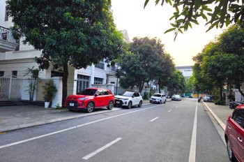 Bán Biệt Thự Vinhomes Riverside 176M2- 4 Tầng- 54 Tỷ