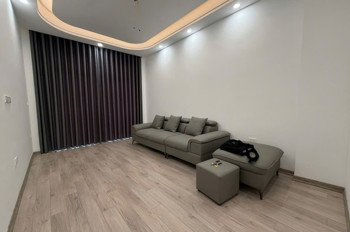 Bán Nhà Đẹp Phúc Lợi – 6 Tầng – Thang Máy , Ngõ Ô Tô Thông – Full Nội Thất – Chỉ 8,X Tỷ