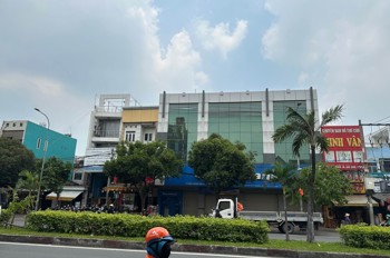 Bán Nhà Măt Tiền Tô Ký Q12 5 X20 3Lầu Thuê 1 Tỷ / 1 Năm