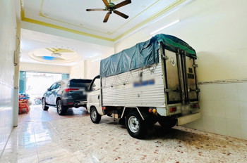 Nhà Diện Tích Lớn, Oto Đậu Trong Nhà Mt Ba Đình P10q8 P.chánh Hưng