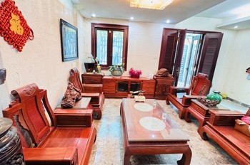 Bán Biệt Thự Sài Đồng 160M2- 4 Tầng- Lô Góc 3 Mặt Đường, View Công Viên- 4X Tỷ