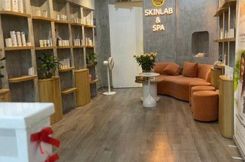 Sang Nhượng Spa Mặt Phố Bà Triệu , Hà Nội – Vào Kinh Doanh Ngay